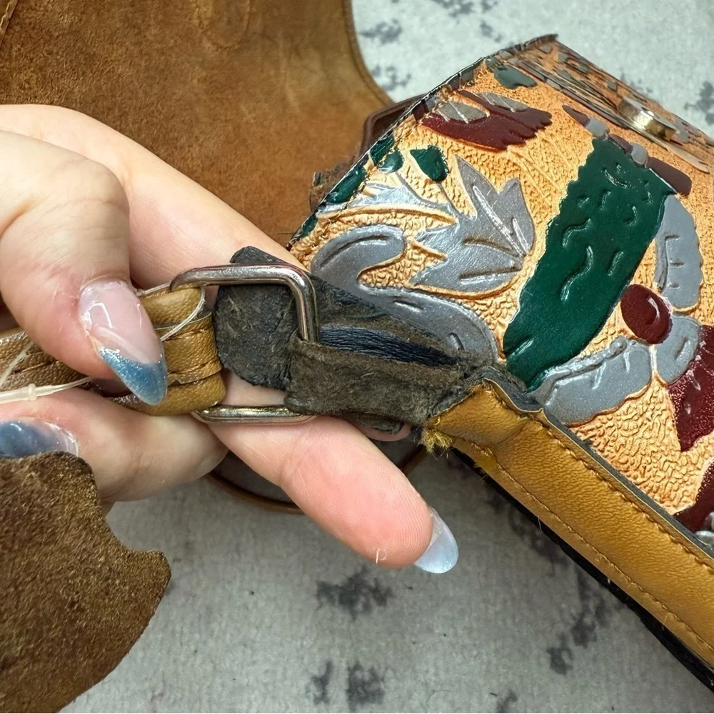VTG PRINCESS Egyptian Hieroglyphics Tooled Leather Bucket Bag